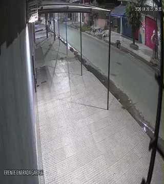 Video__el_momento_en_que_un_policía_de_la_Ciudad_mató_de_diez_tiros_a_una_delincuente_que_intentó_robarle_en_La_Matanza___TN